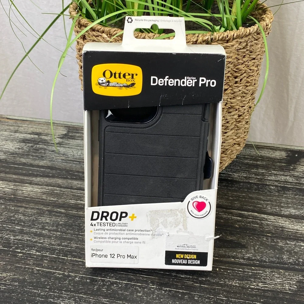 Otter Box Black Defender Pro iPhone Pro Max Phone Case NEW NIB